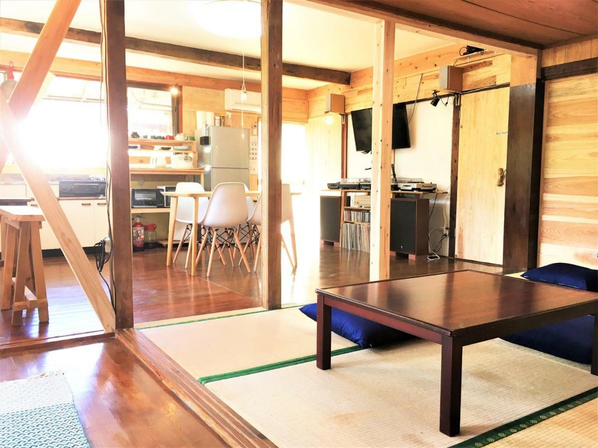 奄美ゲストハウス Hub A Nice Inn Setouchi  Екстер'єр фото